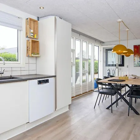 4 Star In Juelsminde